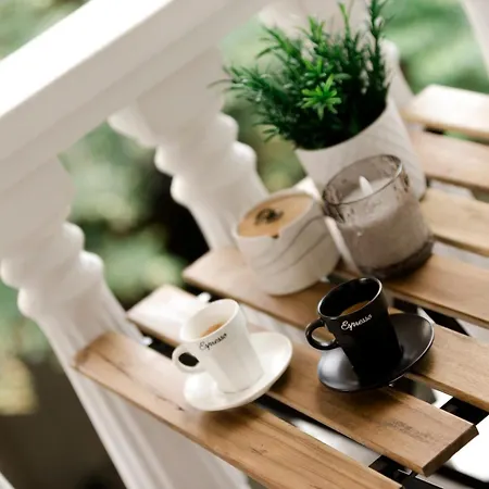 Nook 20 - Minimal & Smart Urban *